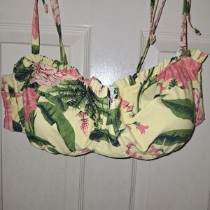 Aguabendita two-piece piece swimsuit top is size 20 bottoms is size 2X